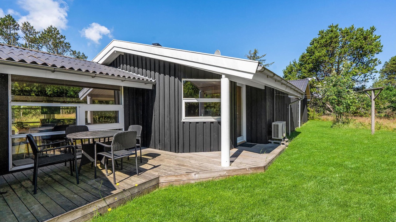 Photo of Outdoor in Bratten Strand