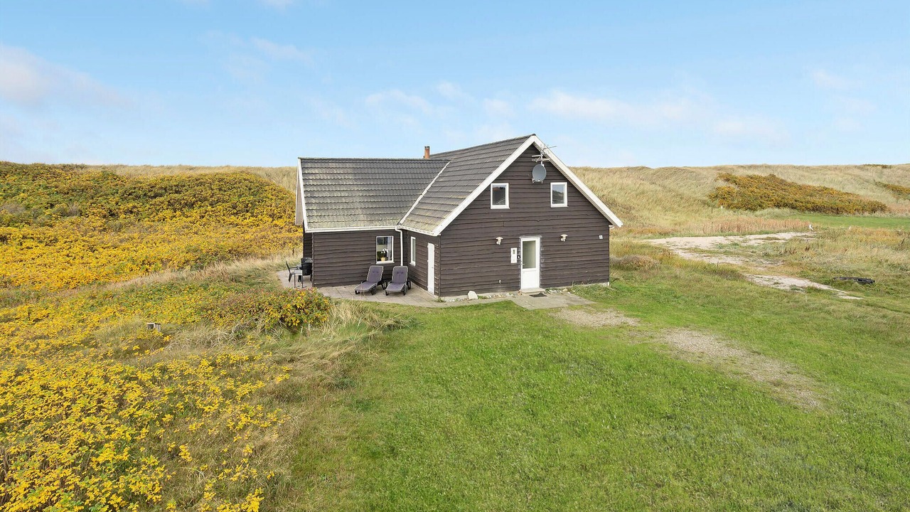 Photo of Others in Vrist Strand