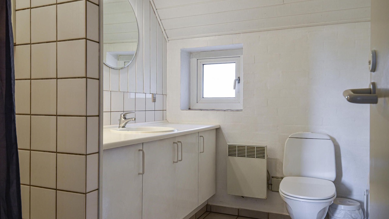 Photo of Bathroom in Øhuse