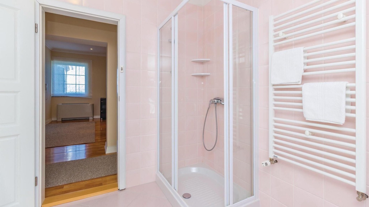 Photo of Bathroom in Kali