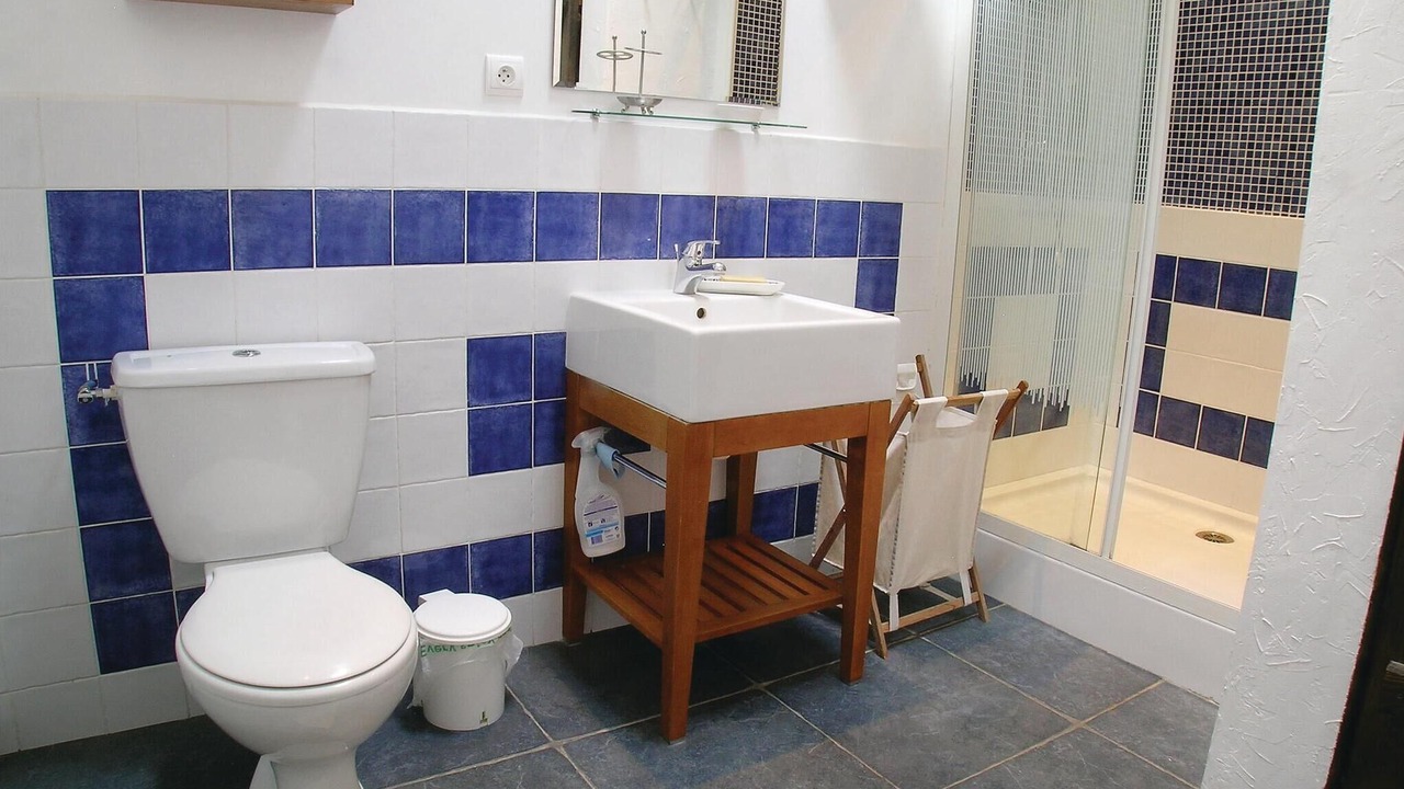 Photo of Bathroom in Beaulieu-sur-Sonnette