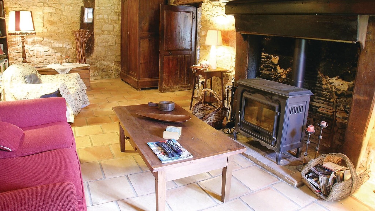 Photo of Bedroom in Beaulieu-sur-Sonnette