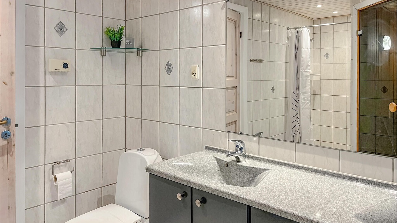 Photo of Bathroom in Jegum
