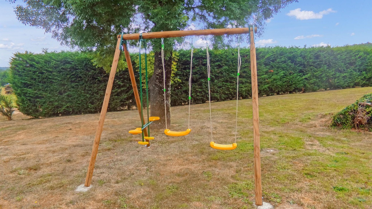 Photo of Others in Eglise-Neuve-d'Issac