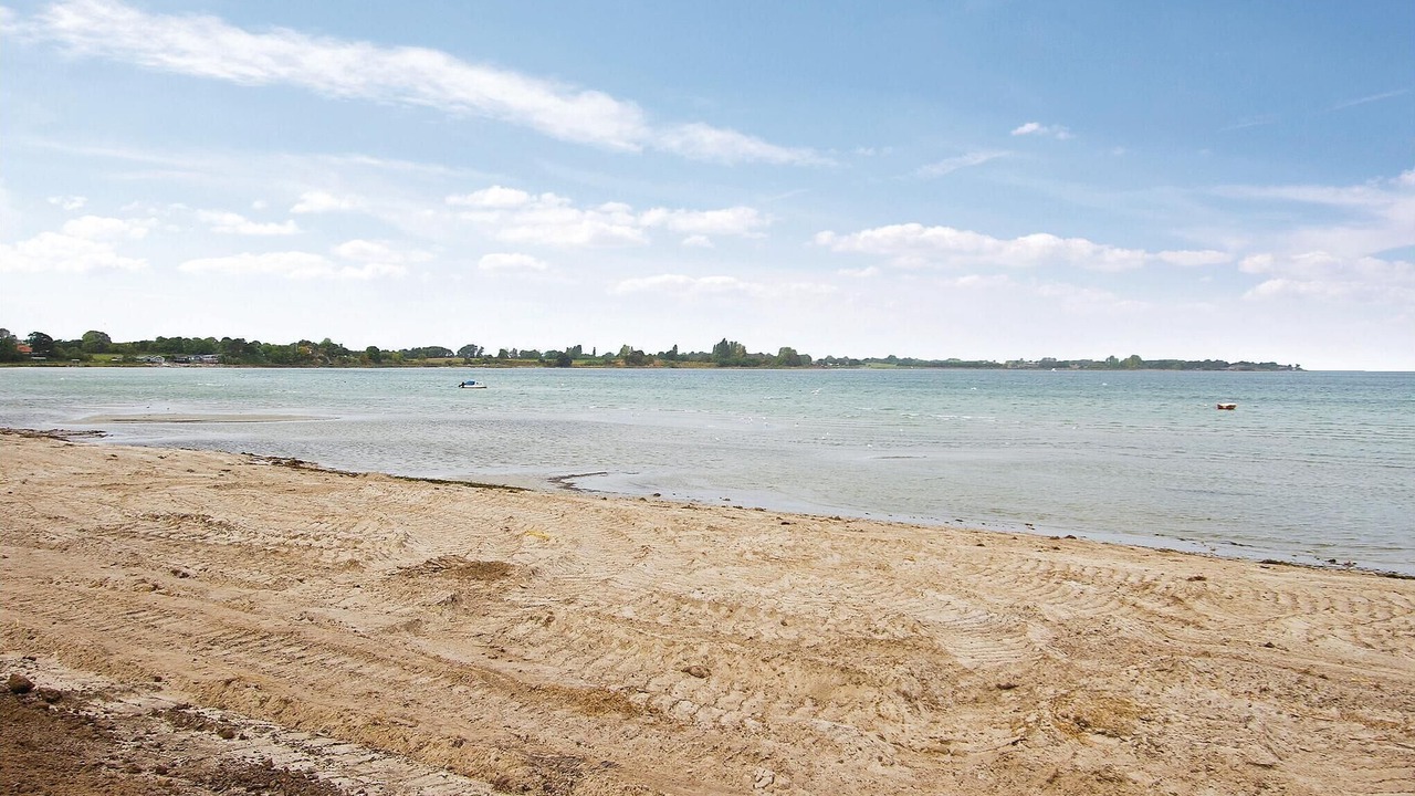 Photo of Others in Mesinge