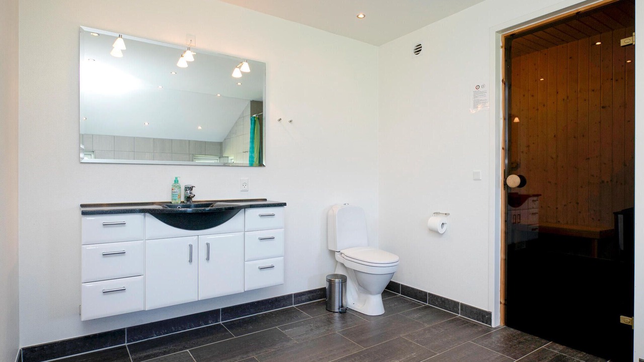 Photo of Bathroom in Lokken