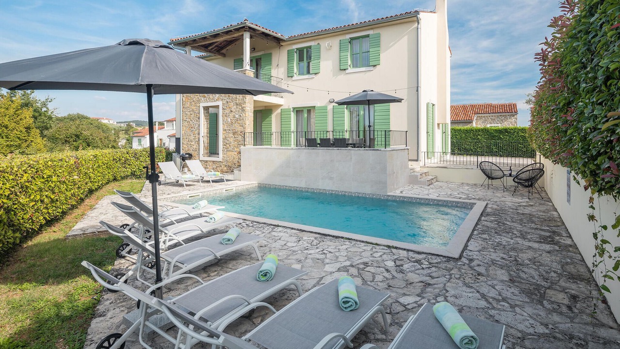 Photo of Outdoor in Baredine