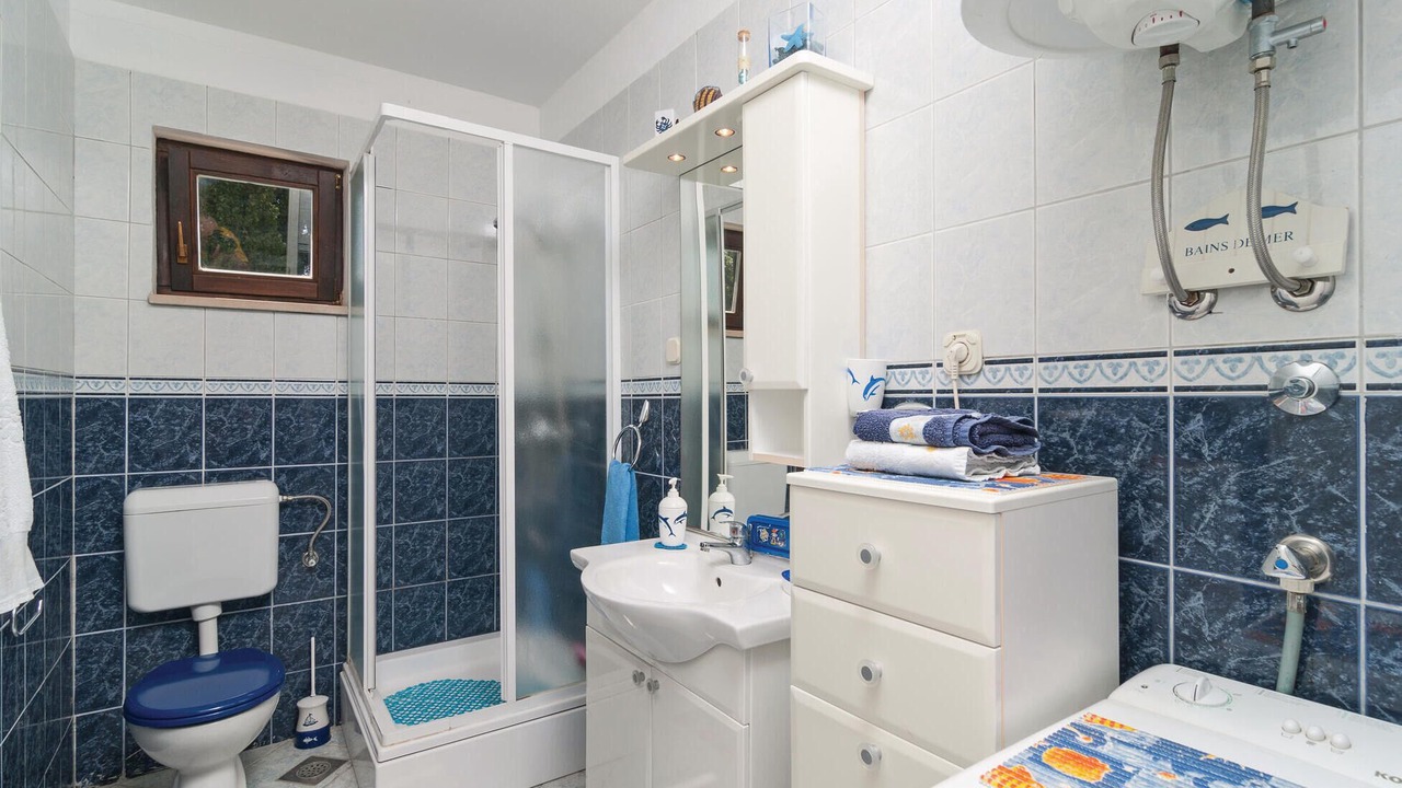 Photo of Bathroom in Mirce