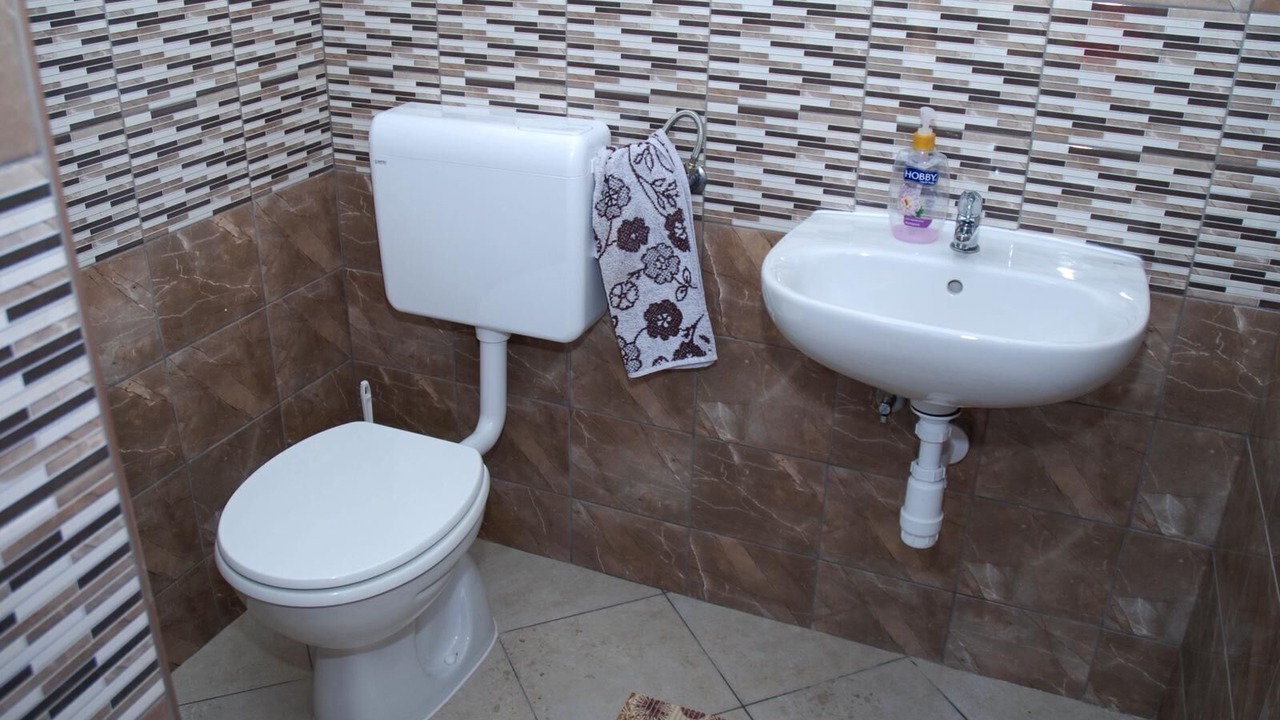 Photo of Bathroom in Tkon