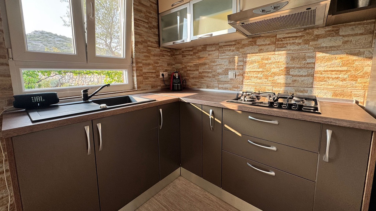 Photo of Kitchen in Tkon