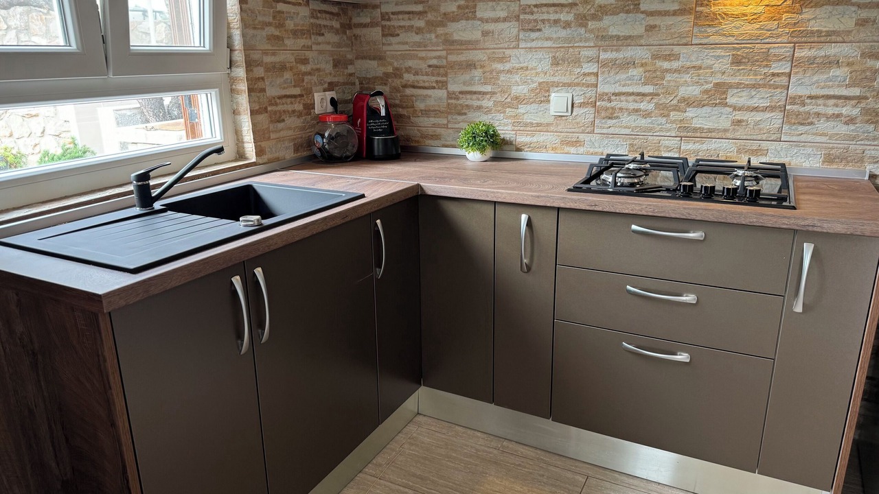 Photo of Kitchen in Tkon