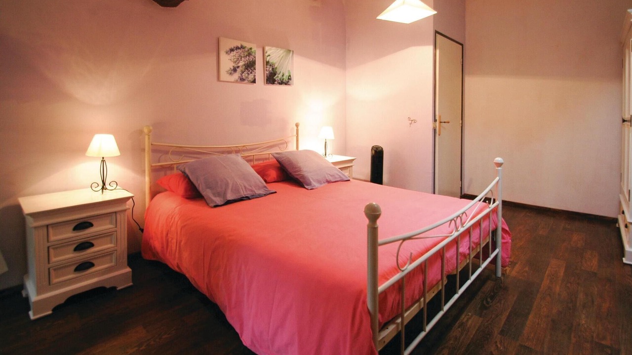 Photo of Others in Saint-Germain-de-la-Riviere