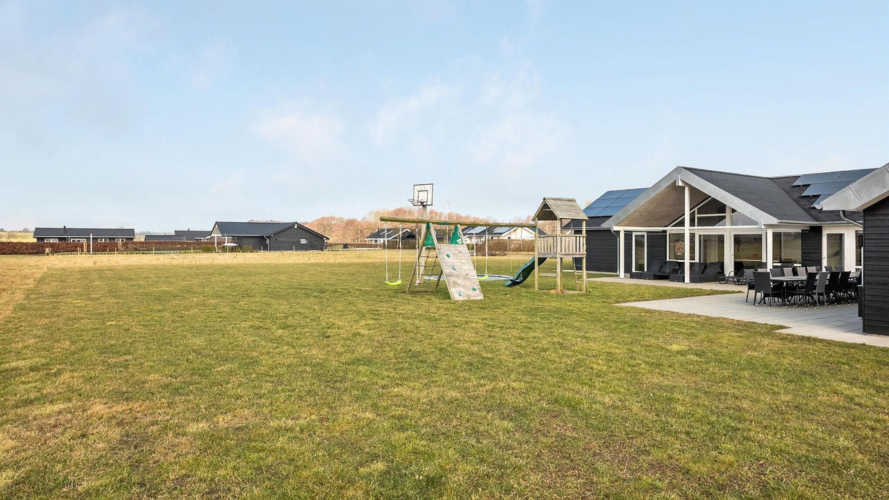 Photo of Others in Flovt Strand