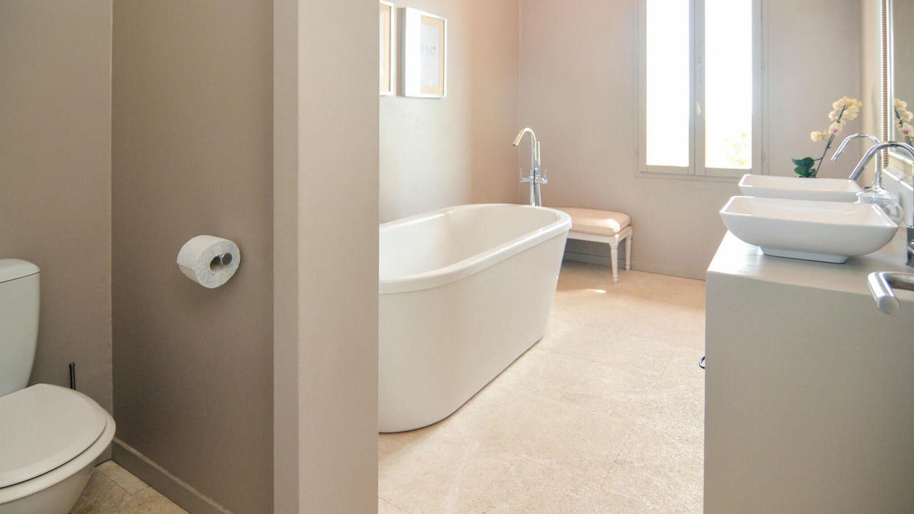 Photo of Bathroom in Saint-Gilles