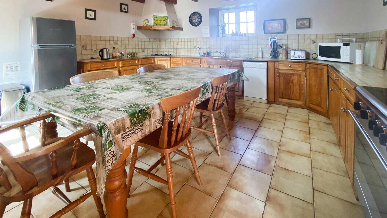 Photo of Others in Le Ru