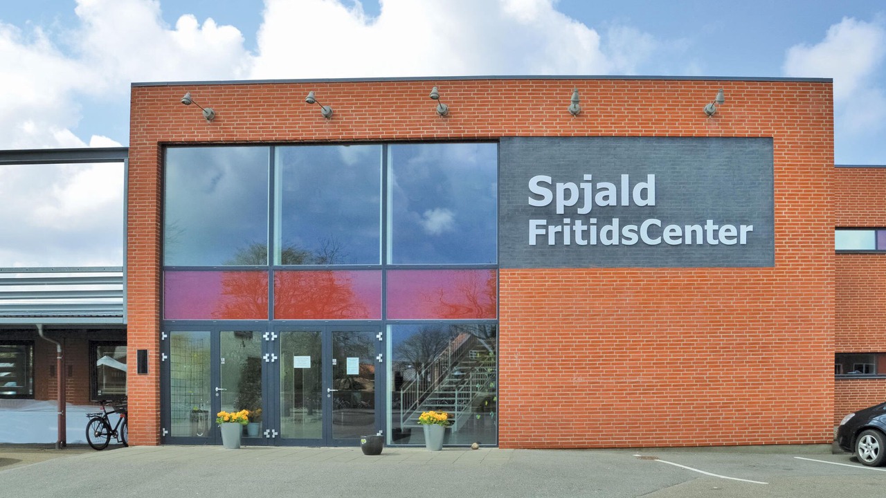 Photo of Others in Spjald