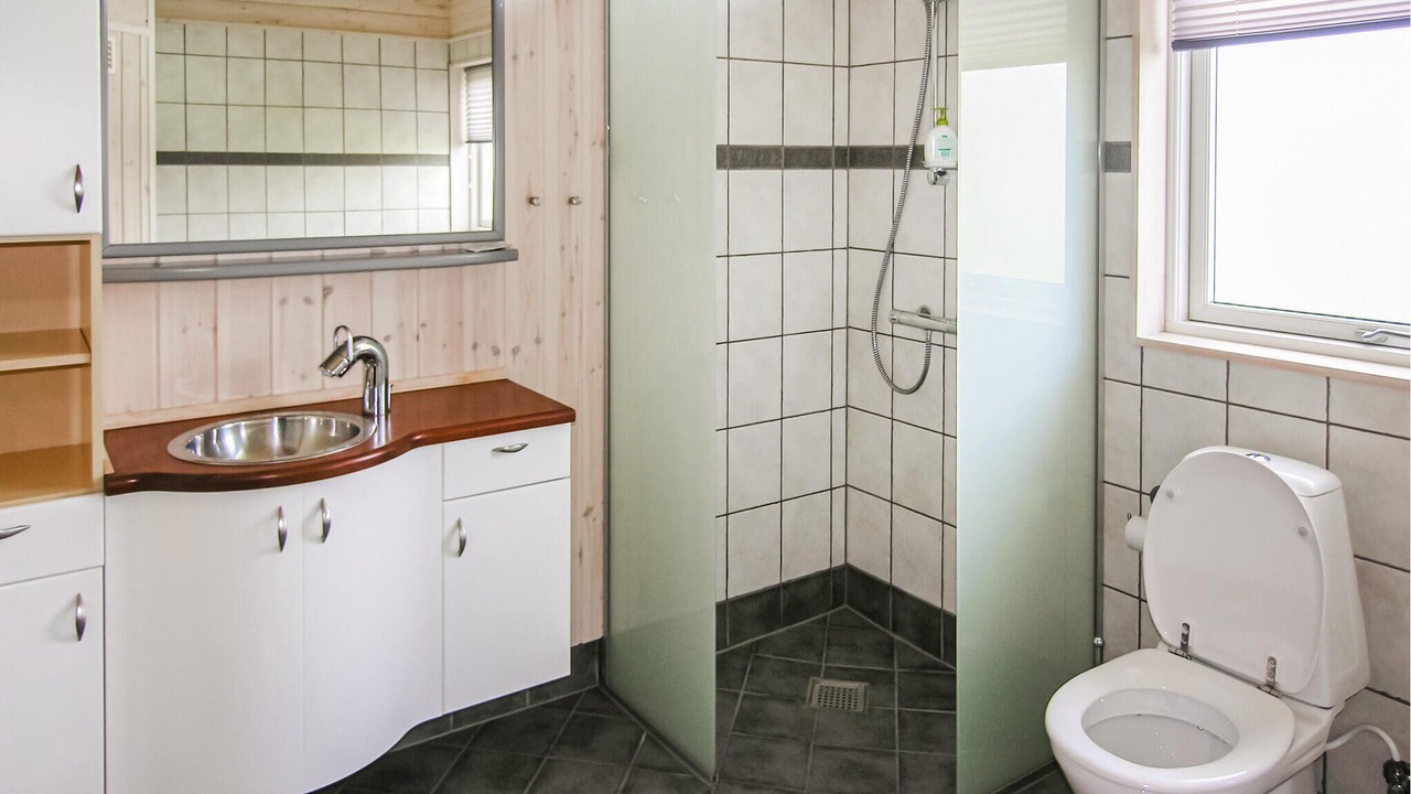 Photo of Bathroom in Spodsbjerg