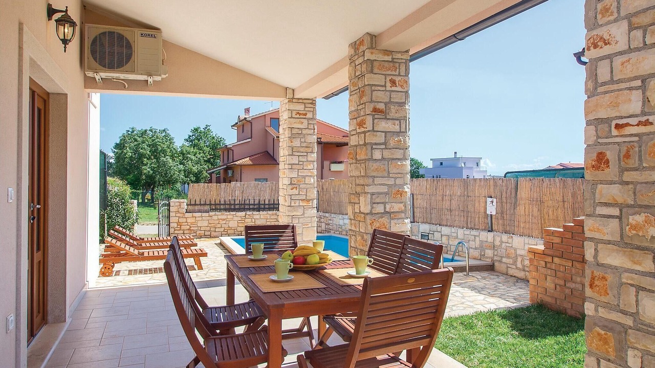 Photo of Patio Balcony in Liznjan
