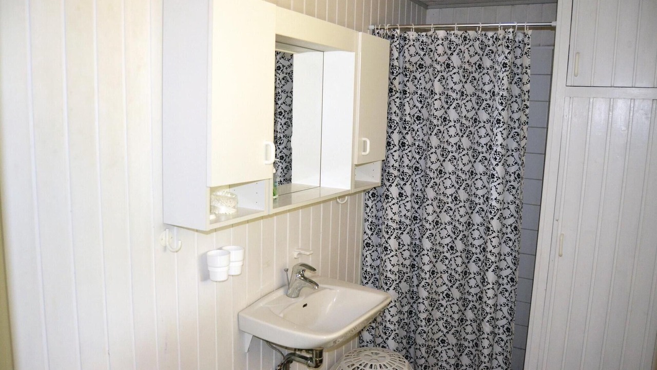 Photo of Bathroom in Skram