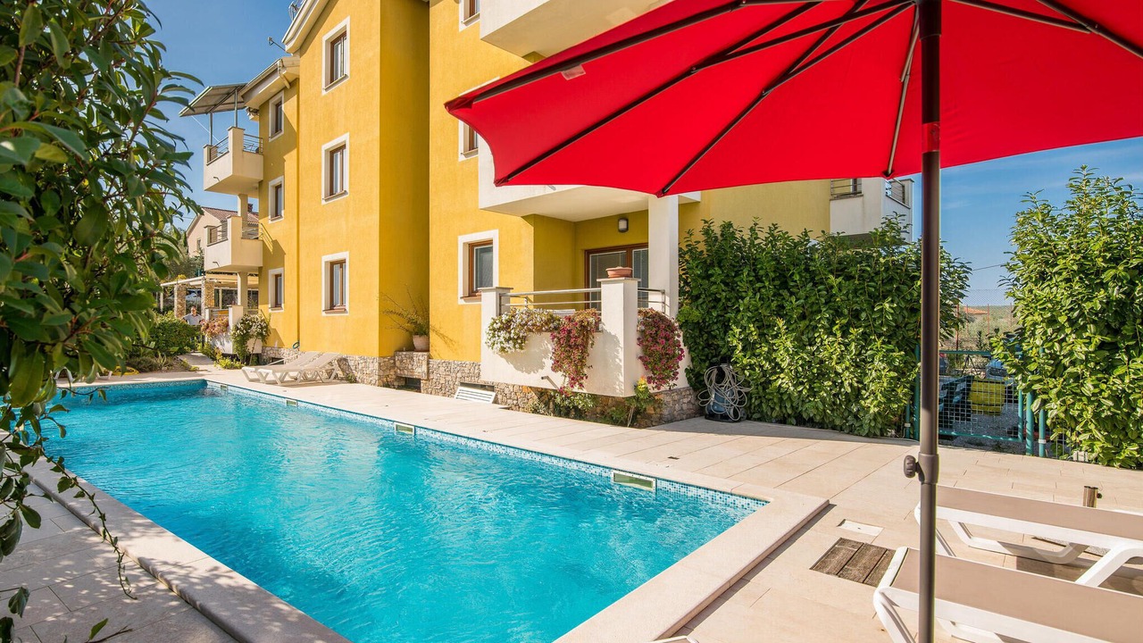 Photo of Outdoor in Salatic