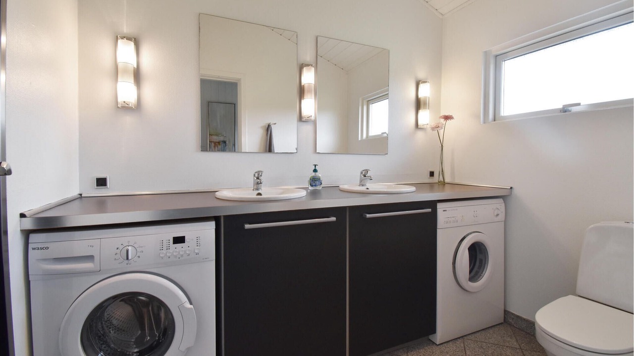 Photo of Others in Hasmark Strand