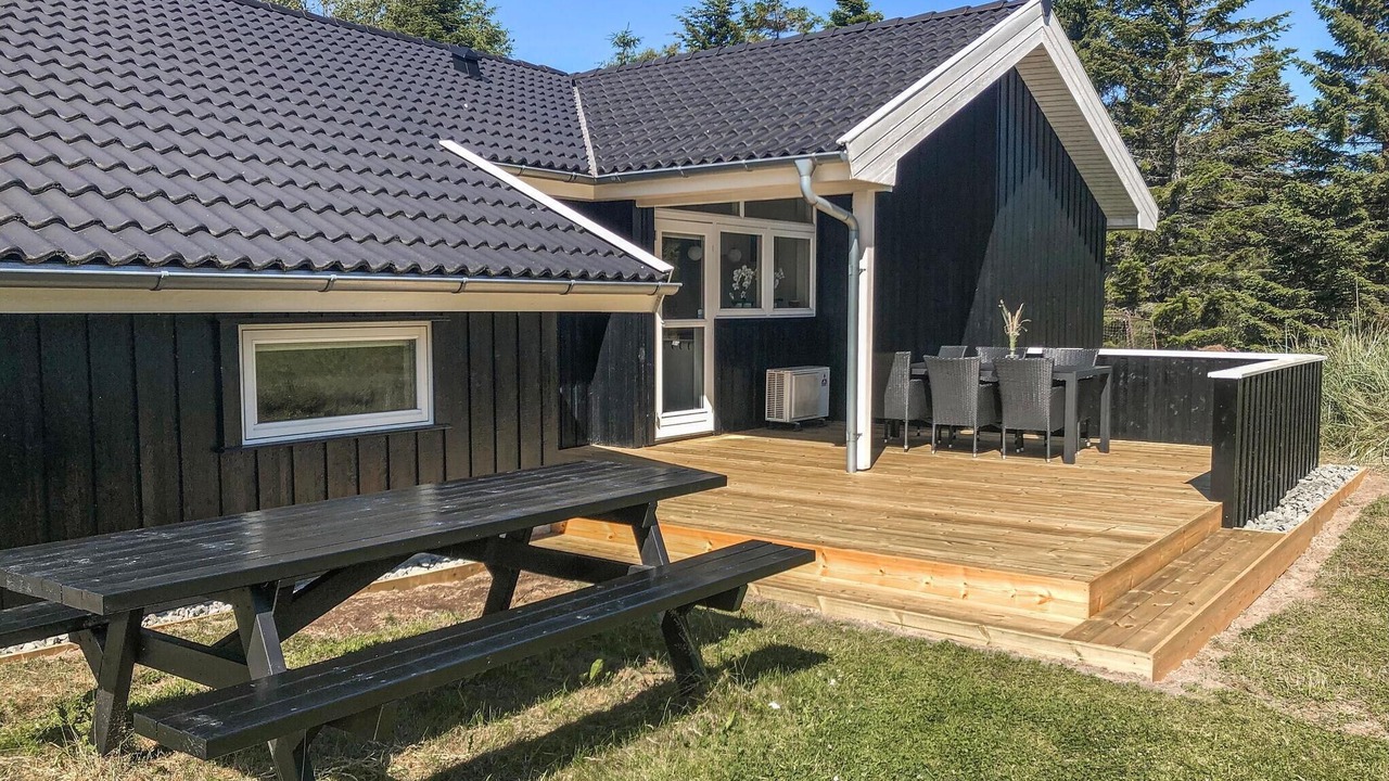 Photo of Others in Bratten Strand