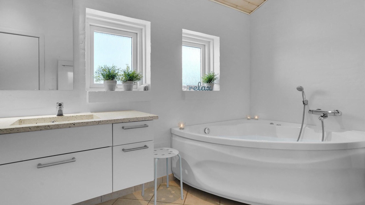 Photo of Bathroom in Krejbjerg
