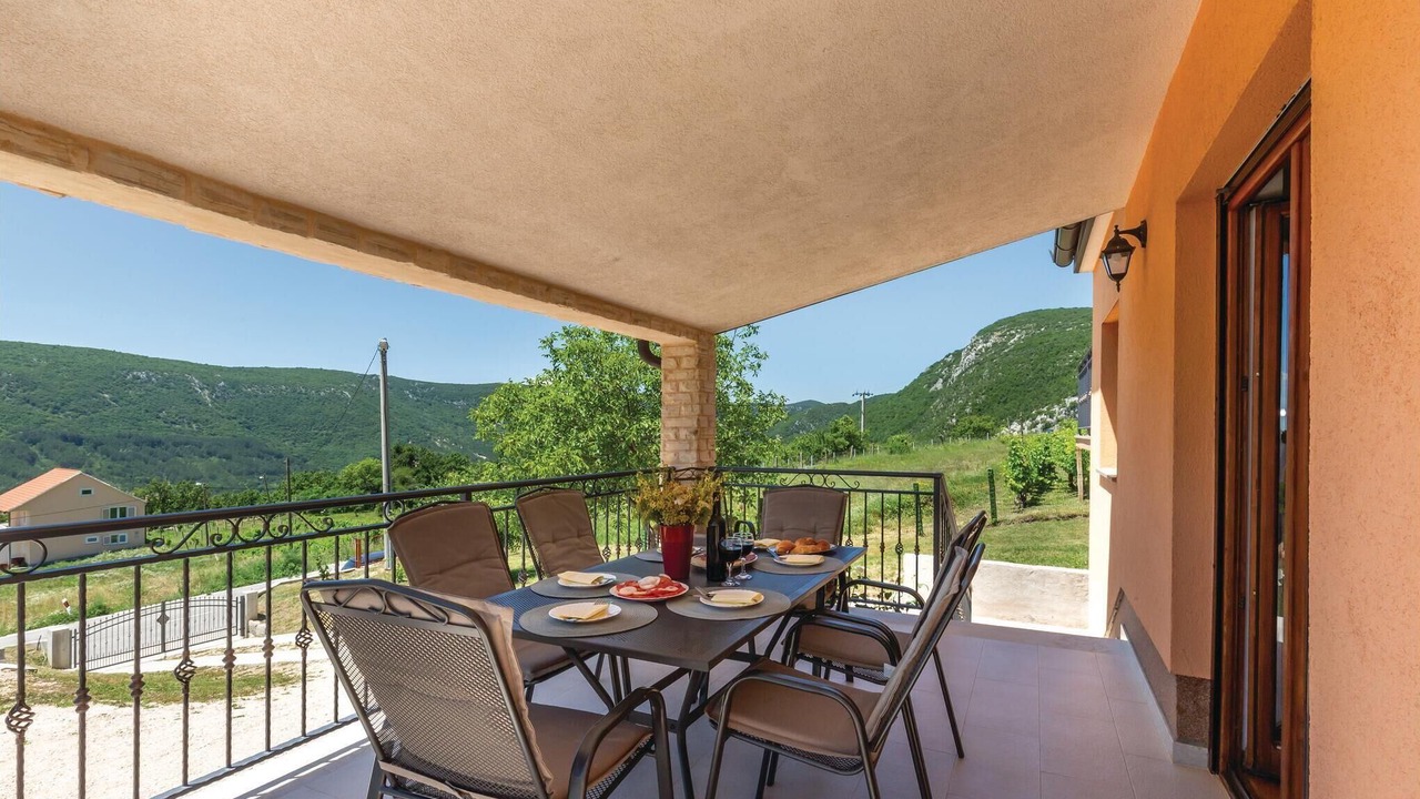 Photo of Patio Balcony in Prolozac