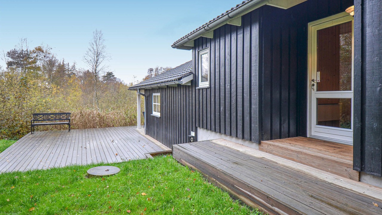 Photo of Others in Knebel