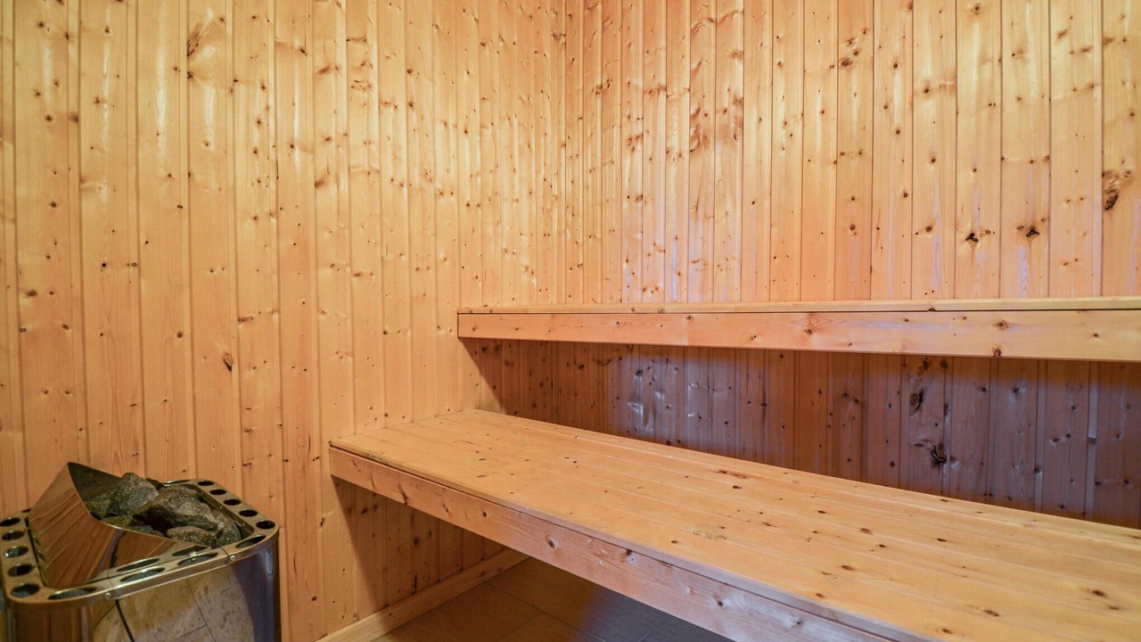 Photo of Others in Knebel