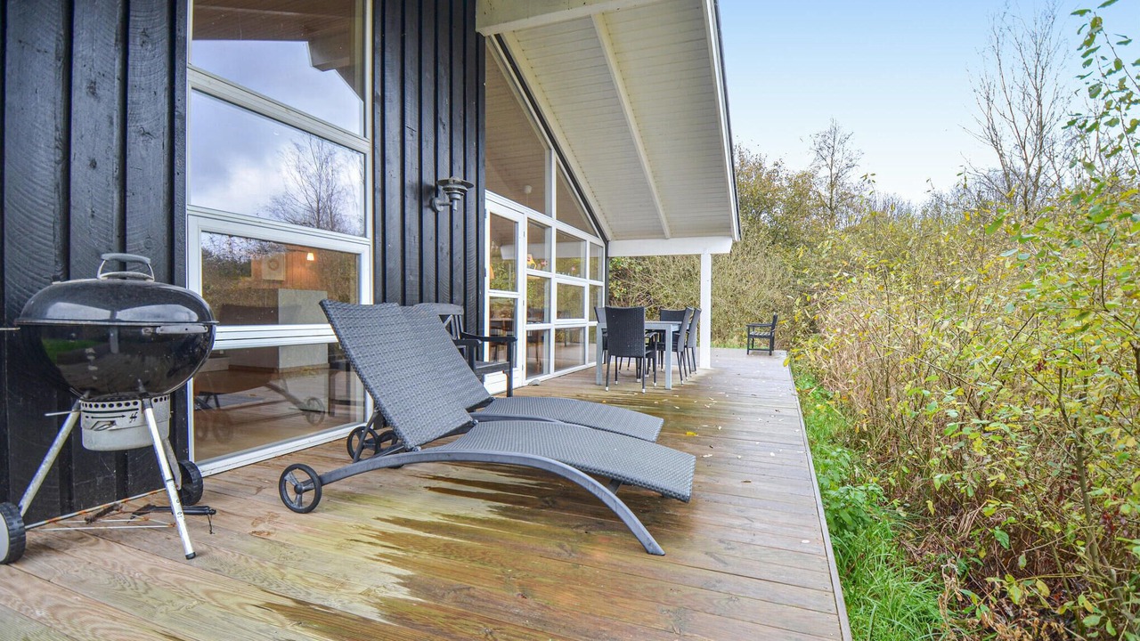 Photo of Others in Knebel