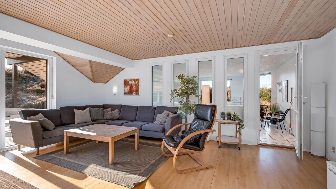 Photo of Bedroom in Henne Strand