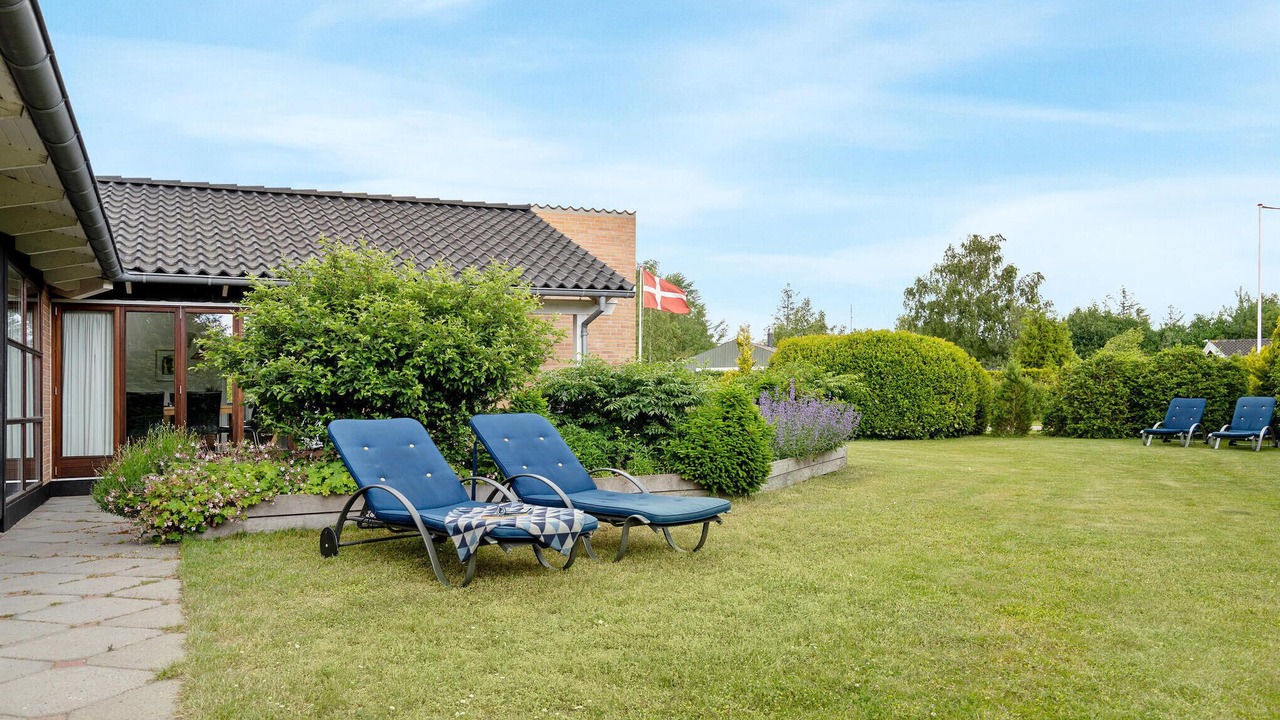 Photo of Others in Bøtø By