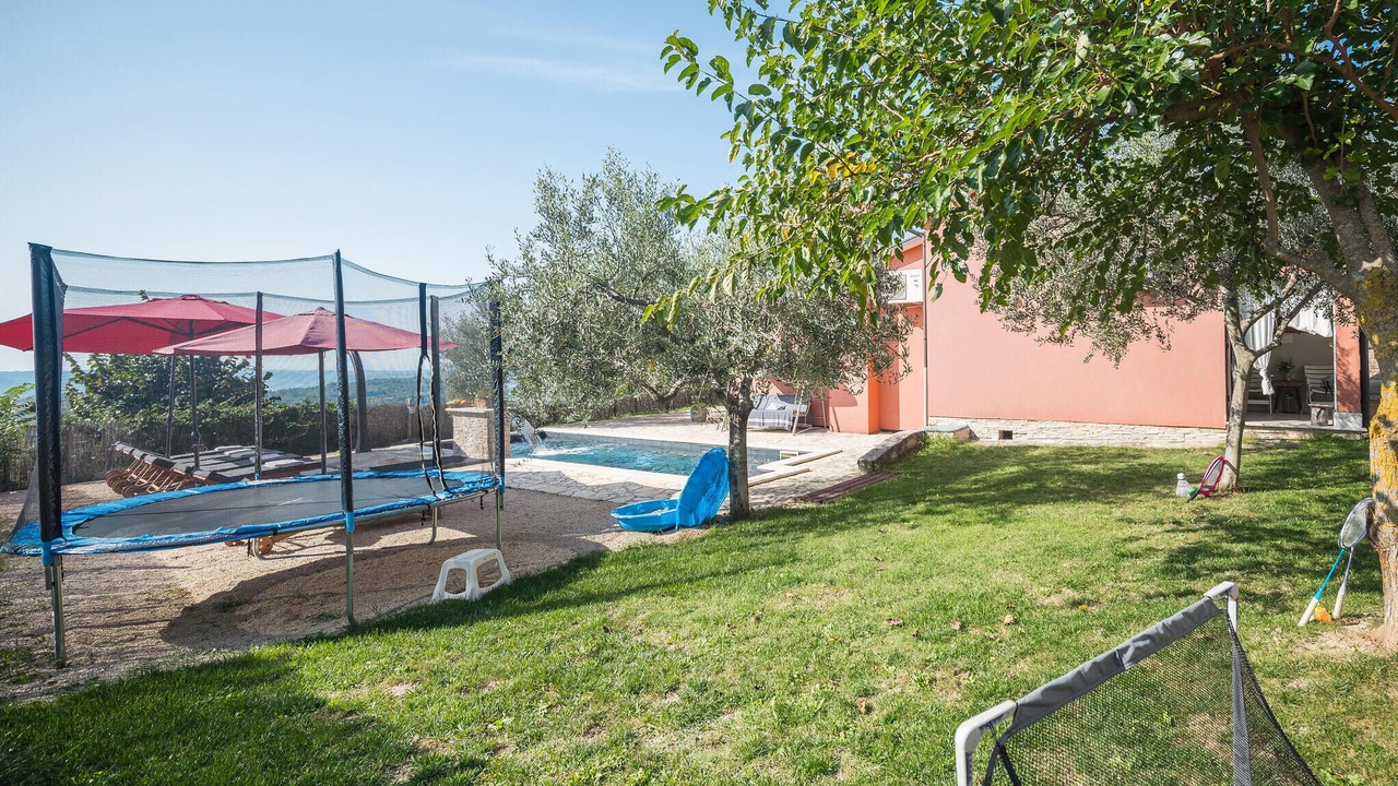 Photo of Patio Balcony in Krasica
