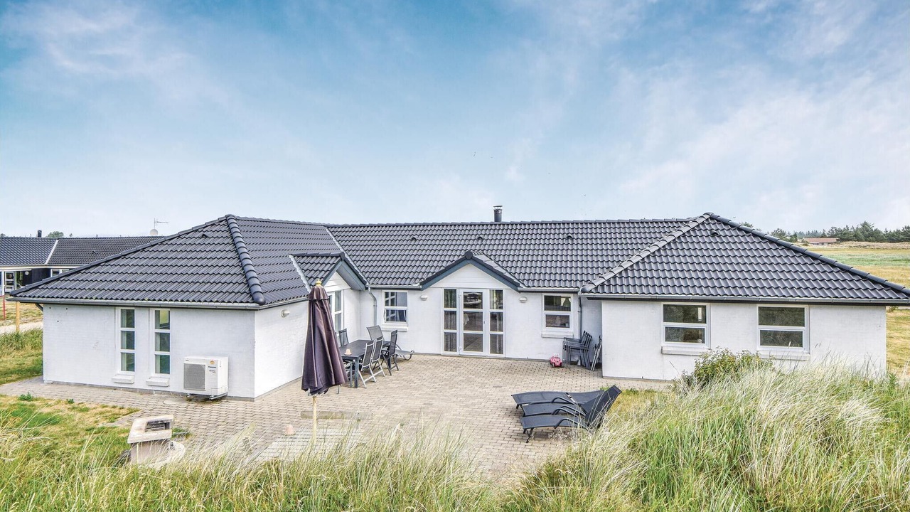 Photo of Others in Blavand