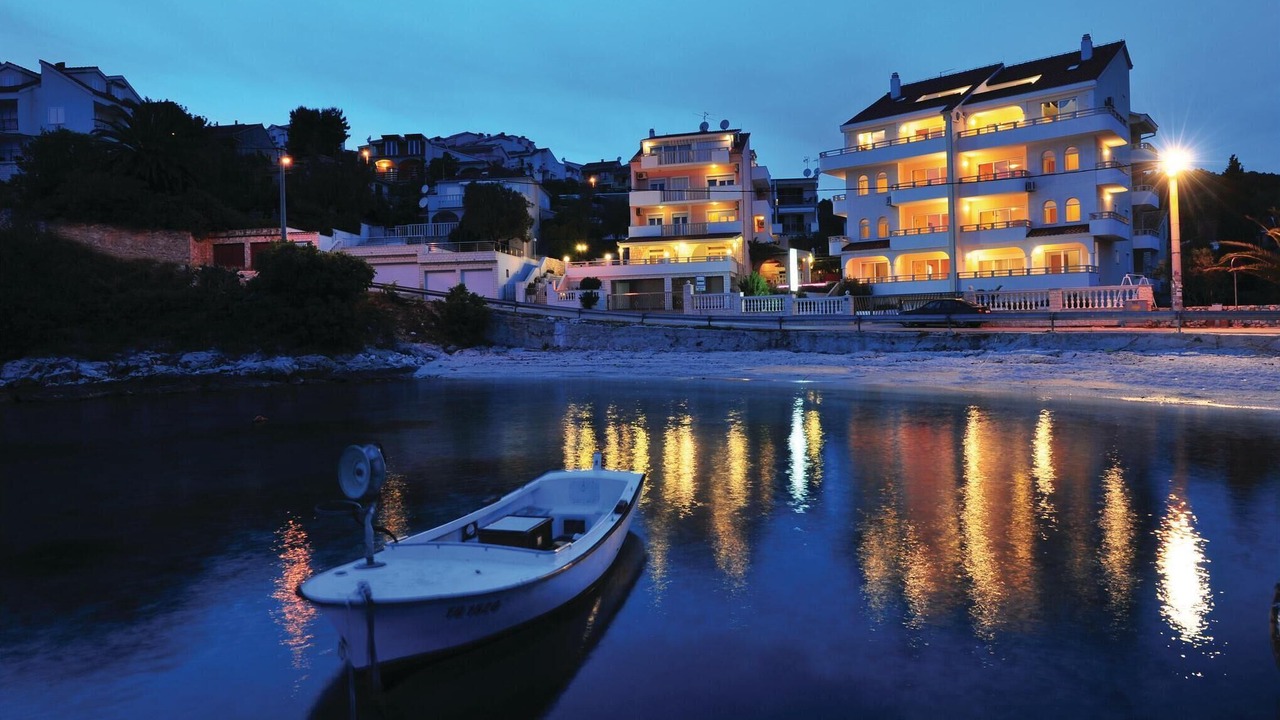 Photo of Others in Okrug Gornji