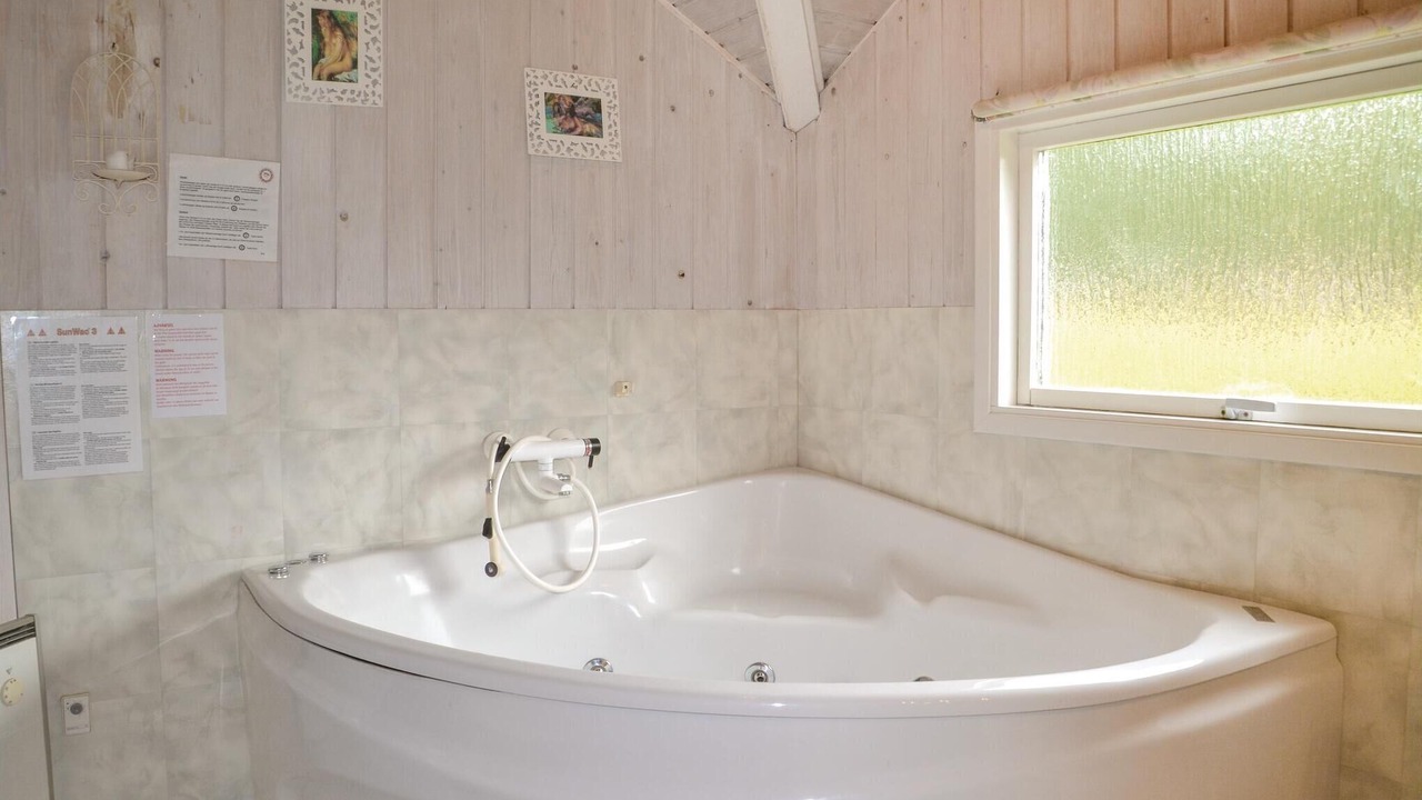Photo of Bathroom in Jegum