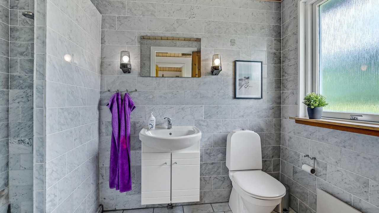 Photo of Bathroom in Hejlsminde Strand