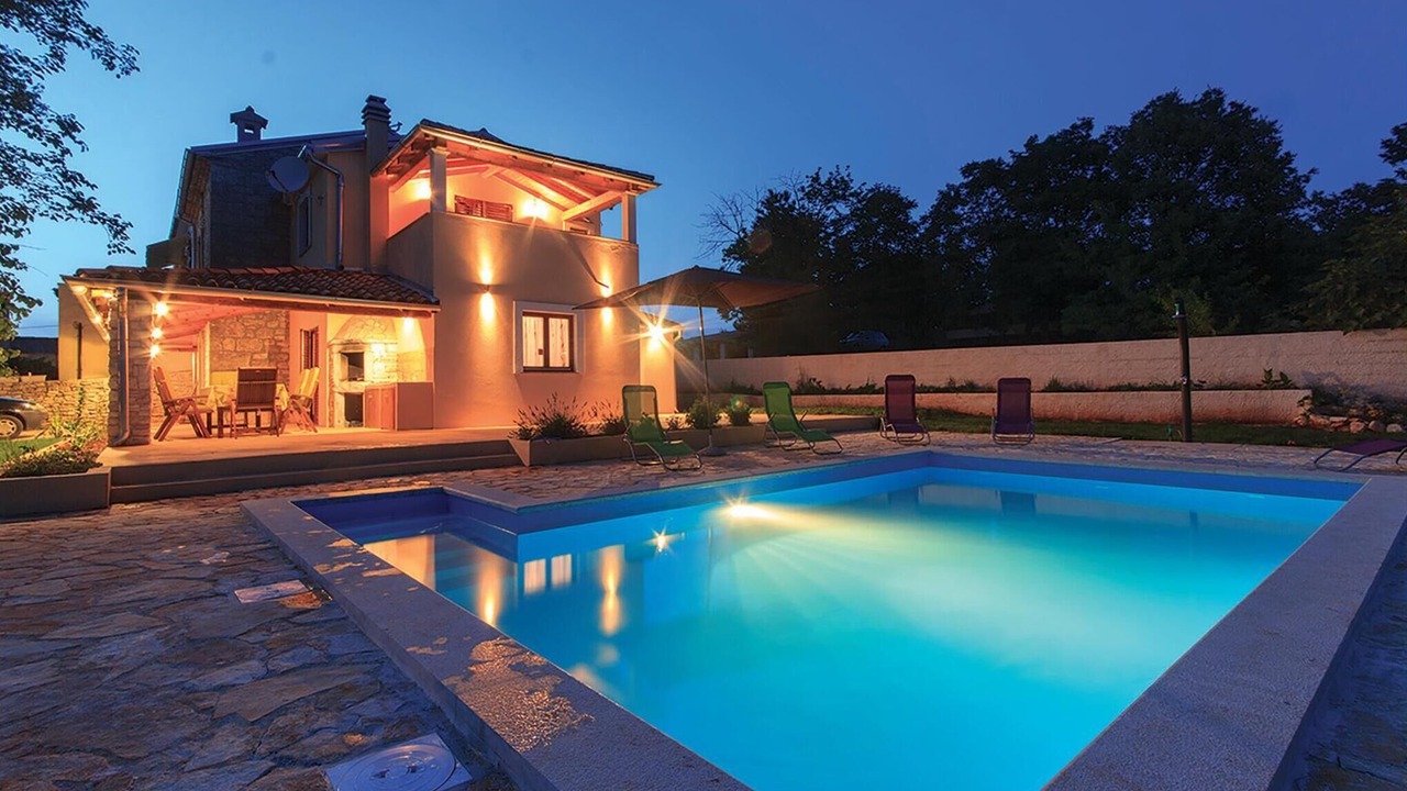 Photo of Outdoor in Peresiji