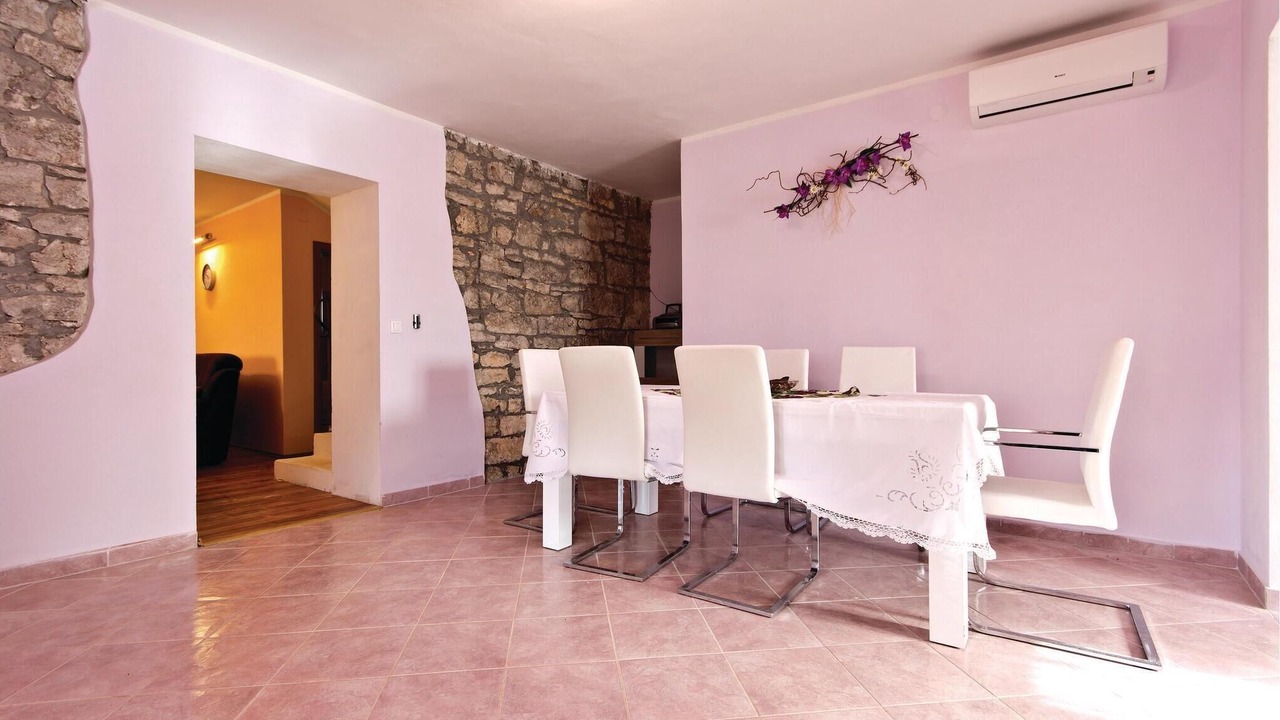 Photo of Bedroom in Peresiji