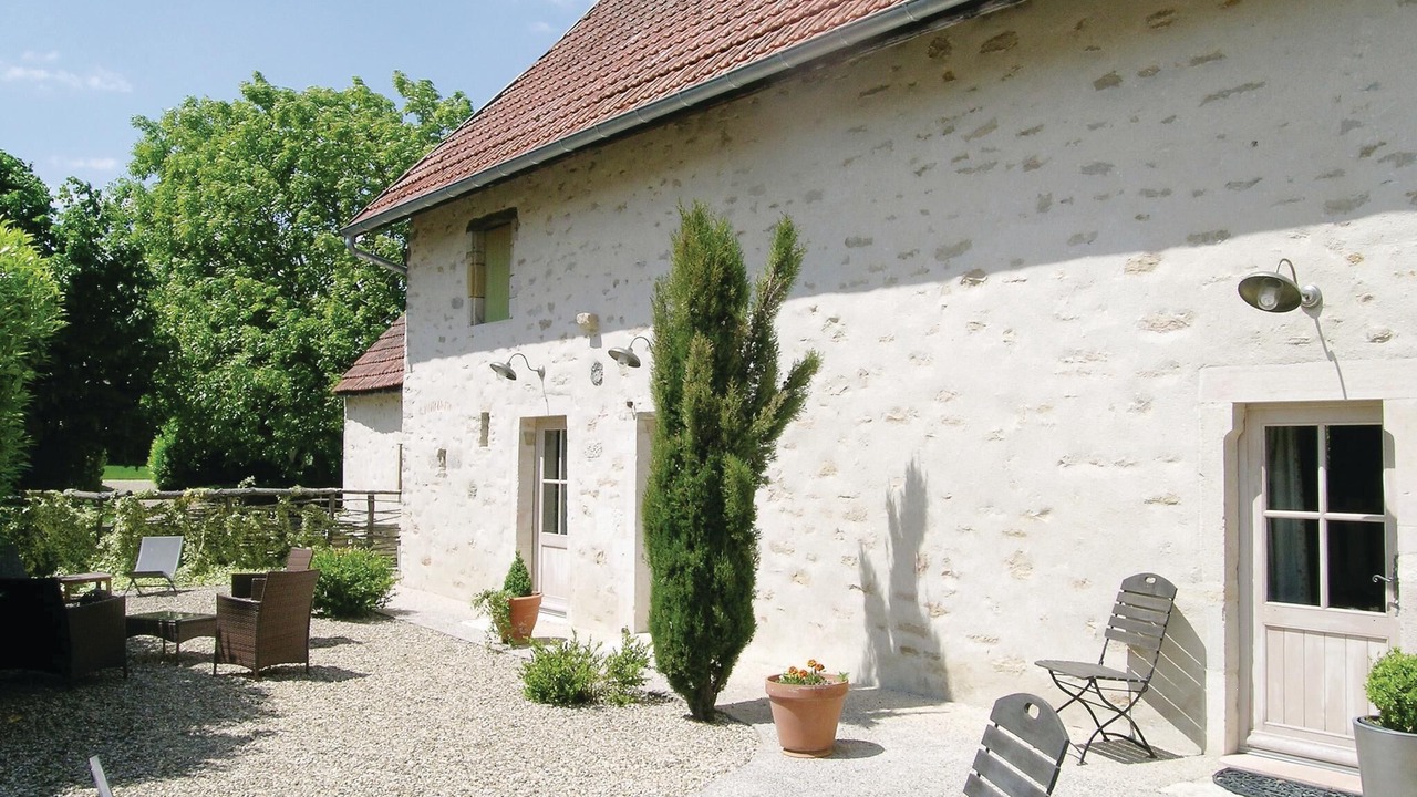 Photo of Outdoor in Ruffey-les-Beaune