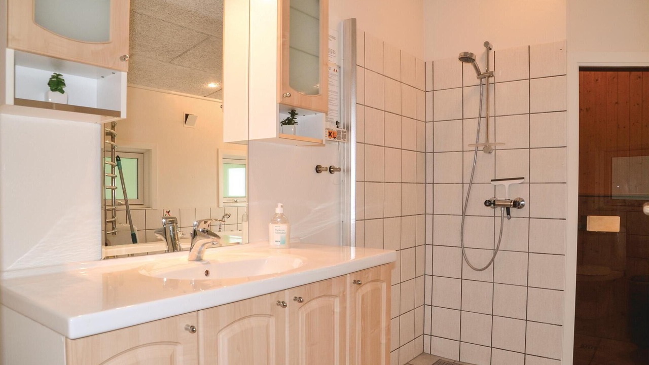 Photo of Bathroom in Ansager