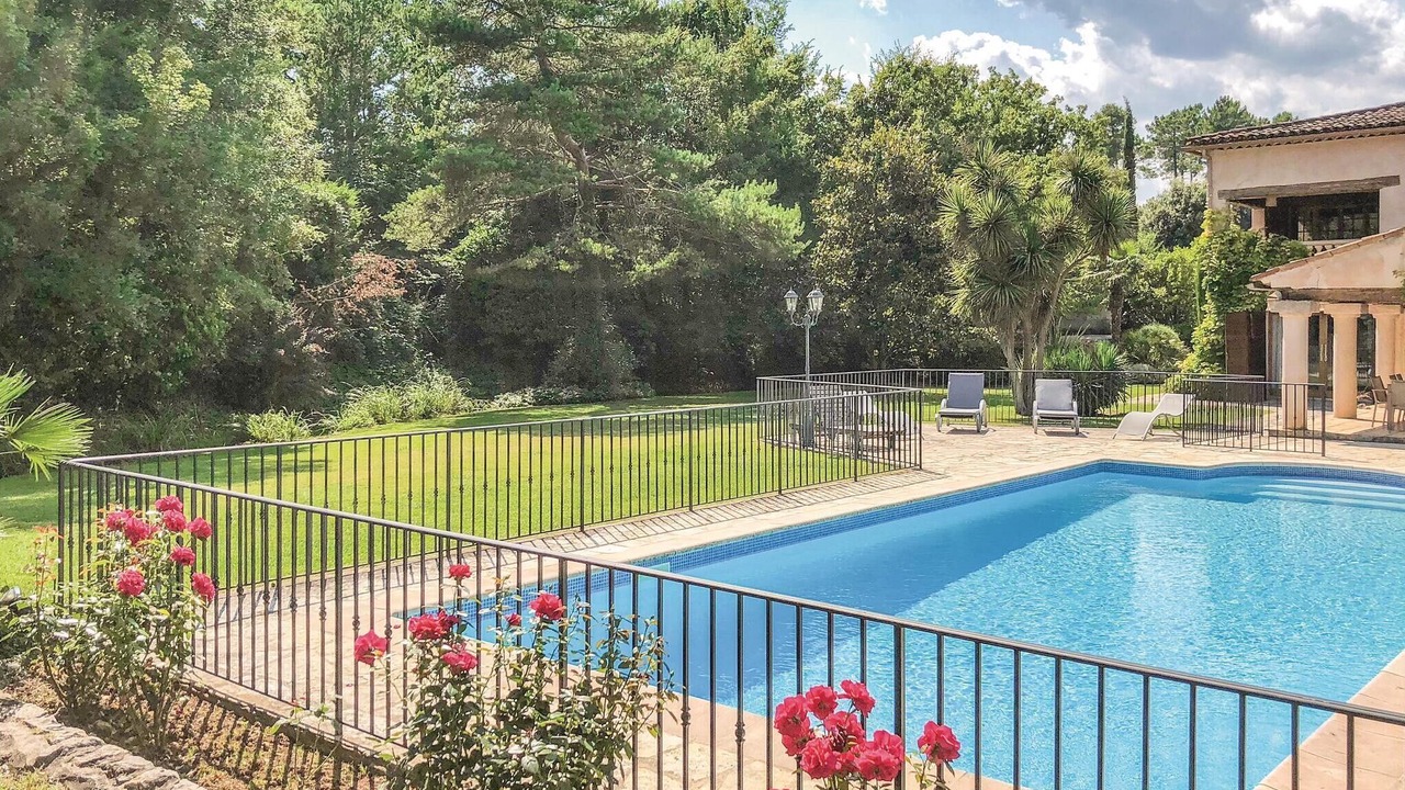 Photo of Others in Callian