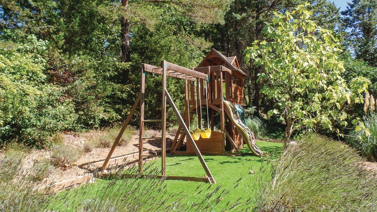 Photo of Others in Callian