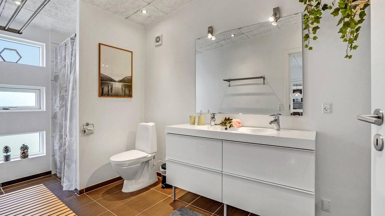 Photo of Bathroom in Fynshav