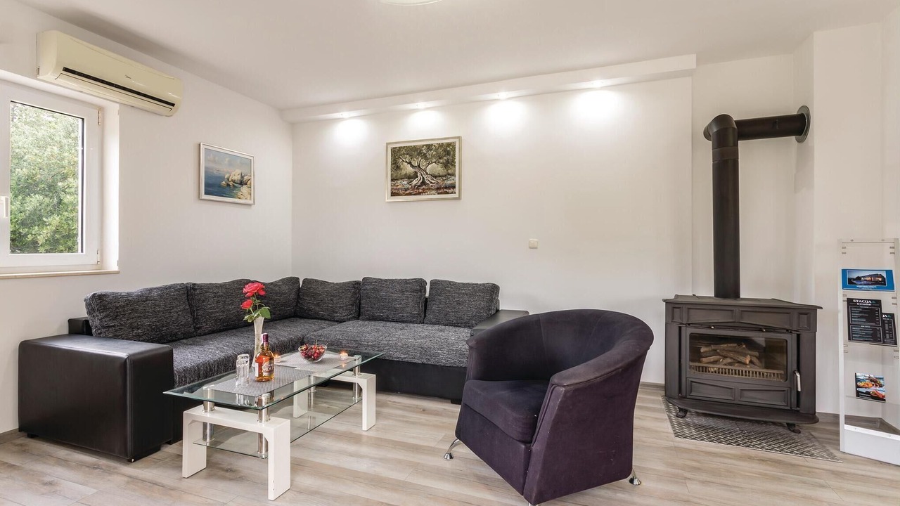 Photo of Bedroom in Rudine