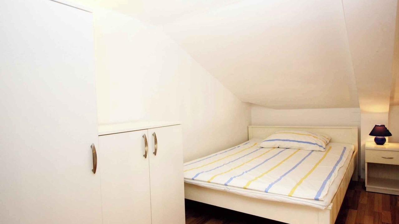 Photo of Bedroom in Baska