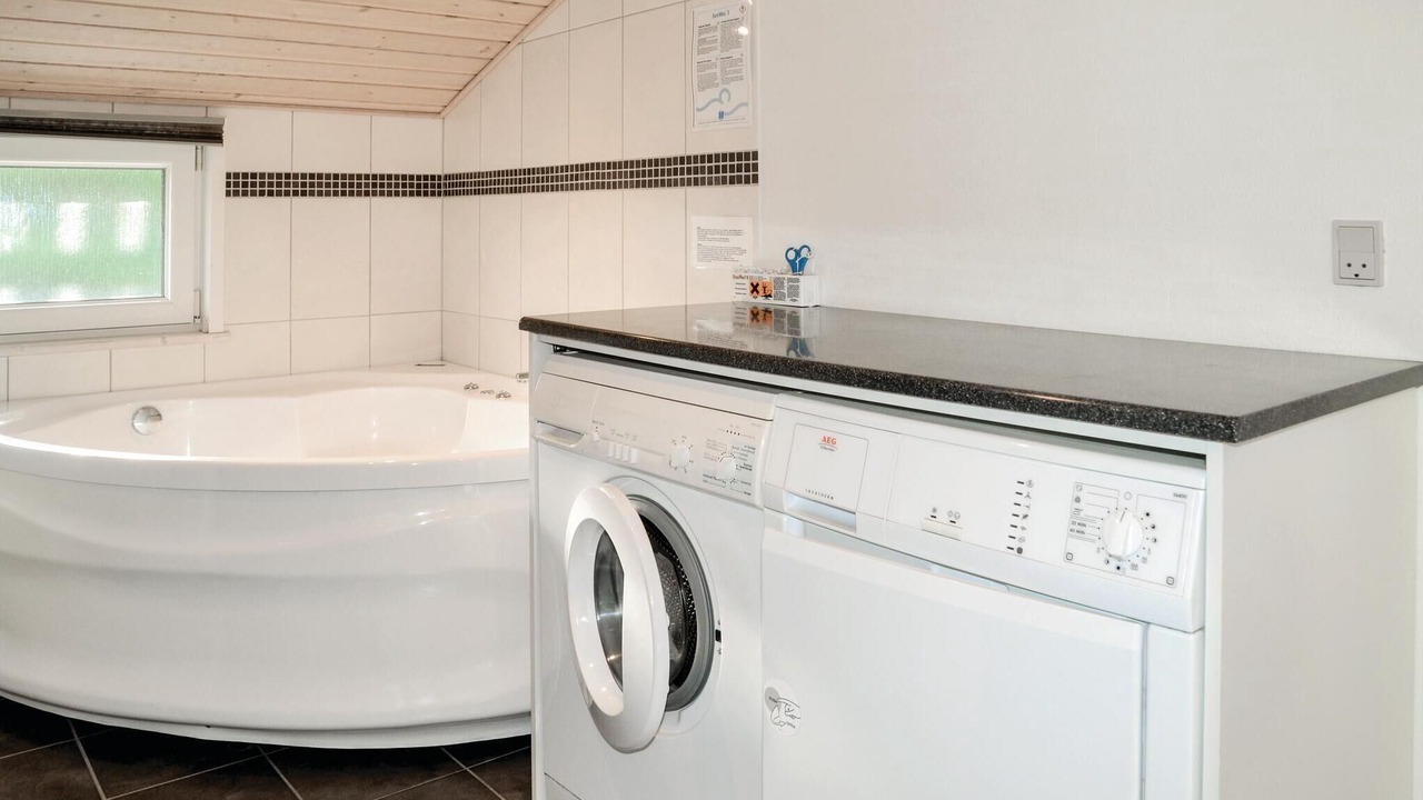 Photo of Bathroom in Henne Strand