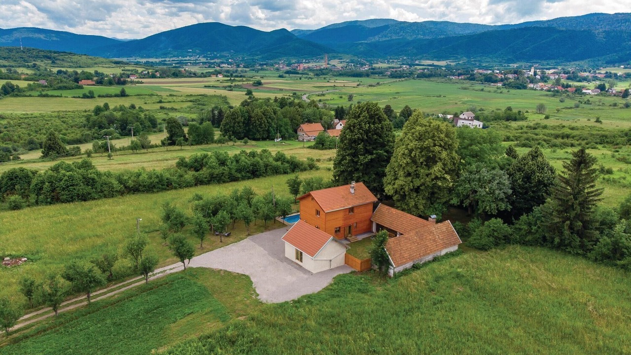 Photo of Others in Plaski