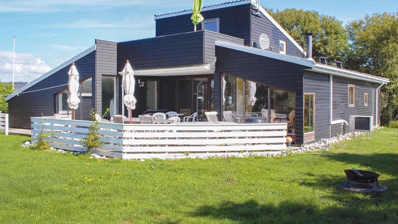 Photo of Outdoor in Øer Strand